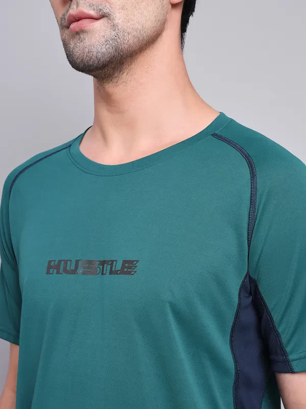 Men Printed Regular Fit Crew Neck T-shirt with TECHNO COOL+ - Image 6