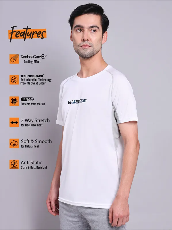 Men Printed Regular Fit Crew Neck T-shirt with TECHNO COOL+ - Image 4