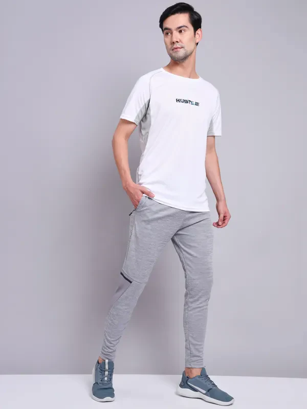 Men Printed Regular Fit Crew Neck T-shirt with TECHNO COOL+ - Image 5