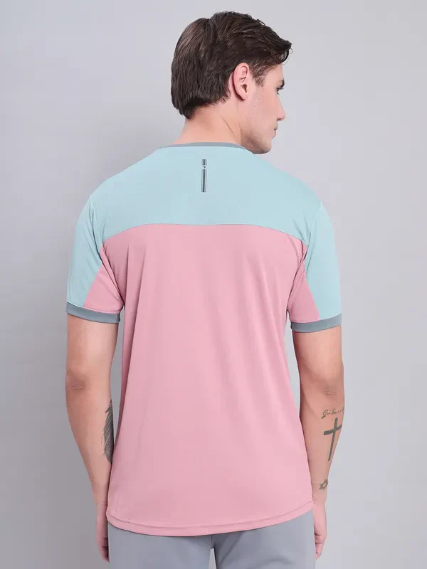 Men Colorblock Slim Fit Crew Neck T-shirt with TECHNO COOL+ - Image 3