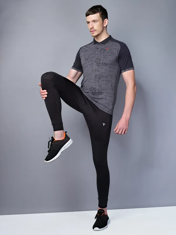 Men Printed Slim Fit Polo T-shirt with DOUBLE COOL - Image 5