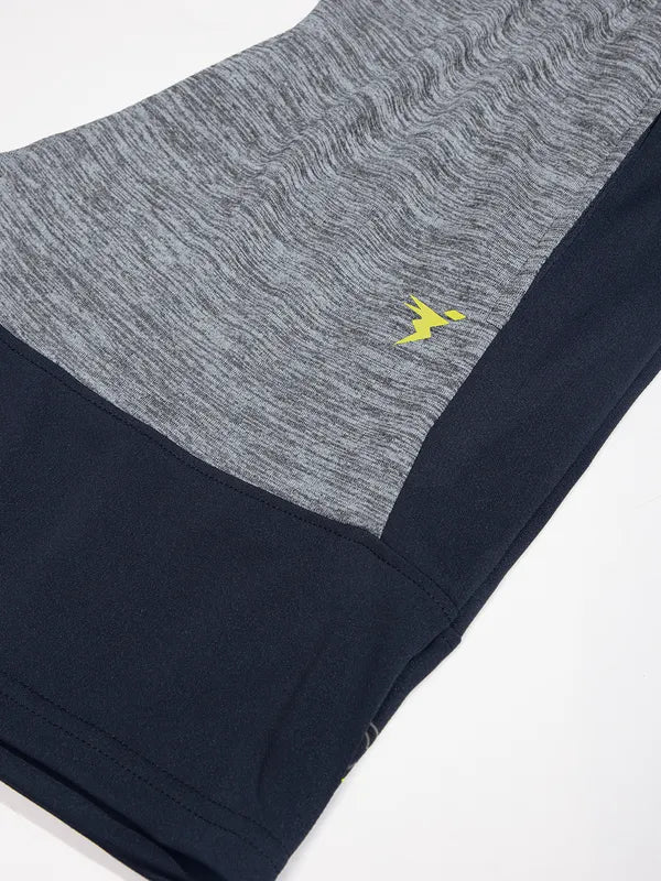 Men Melange Slim Fit Shorts with TECHNO GUARD - Image 8