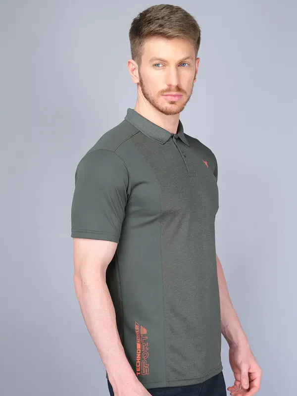 Men Melange Slim Fit Polo T-shirt with DOUBLE COOL - Image 5