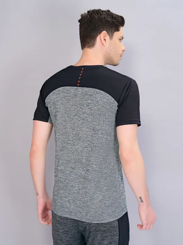 Men Crew Neck Slim Fit Melange T-shirt with DOUBLE COOL - Image 2