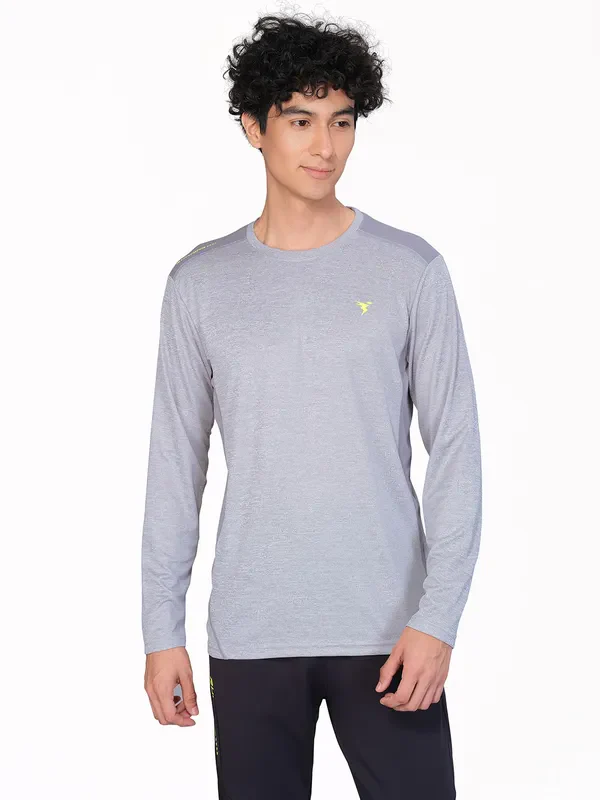 Men Melange Slim Fit Crew Neck T-shirt with DOUBLE COOL - Image 5