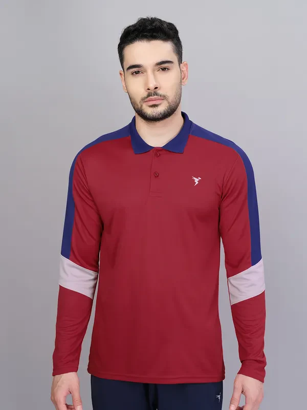Men Colorblock Slim Fit Polo T-shirt with TECHNO COOL+