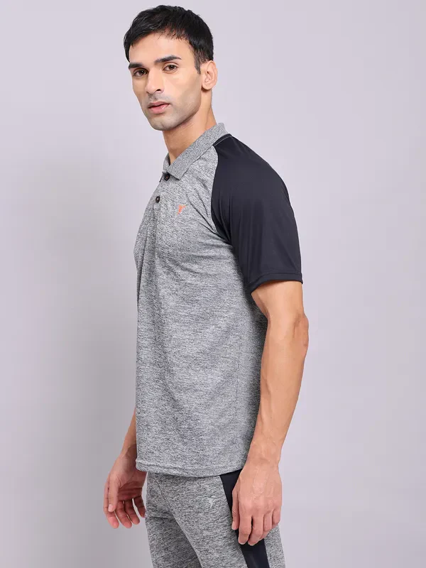 Men Melange Slim Fit Polo T-shirt with DOUBLE COOL - Image 3