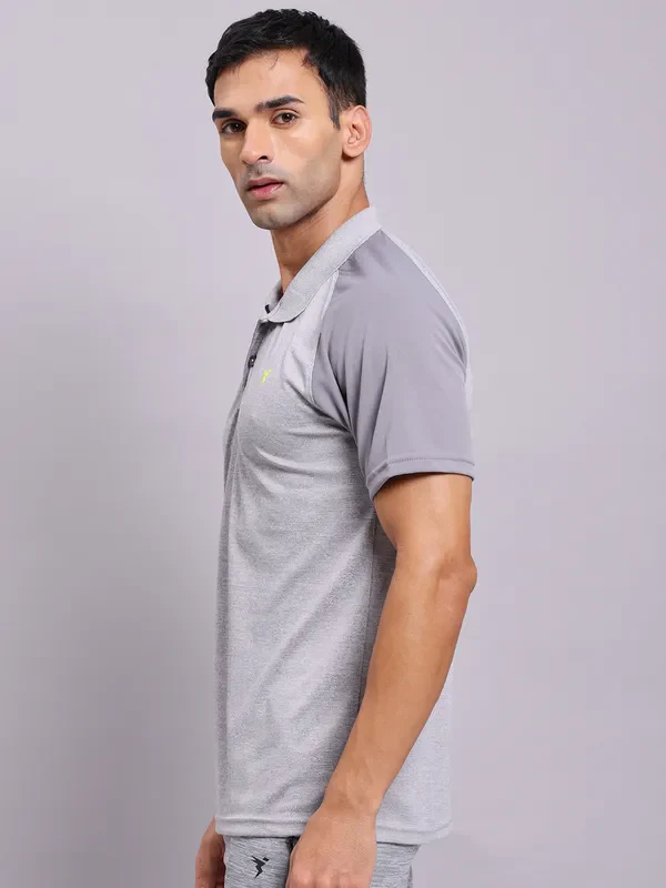 Men Melange Slim Fit Polo T-shirt with DOUBLE COOL - Image 3
