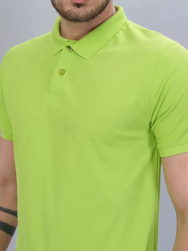 Men Solid Slim Fit Polo T-shirt with MATPIQ - Image 7