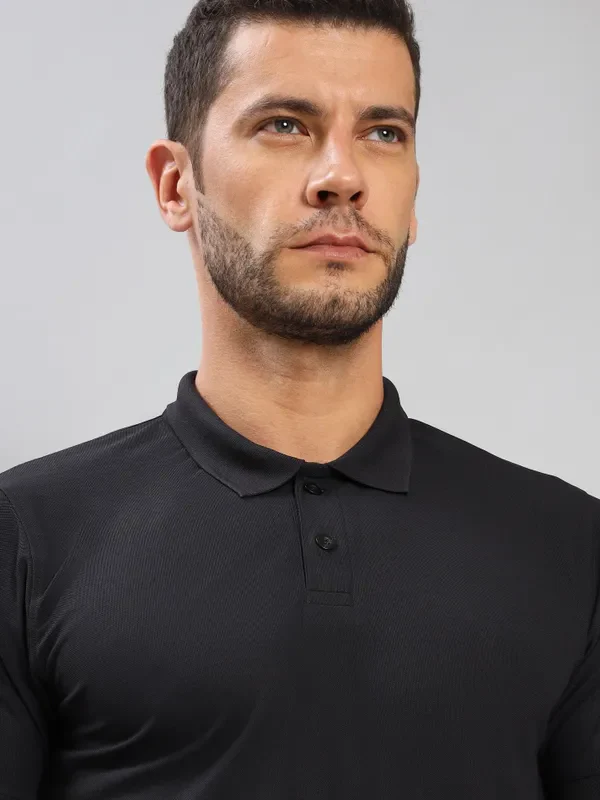 Men Solid Slim Fit Polo T-shirt with MATPIQ - Image 5