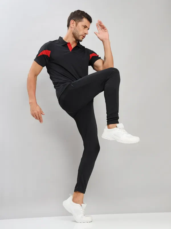 Men Colorblock Slim Fit Polo T-shirt with TECHNO COOL+ - Image 2
