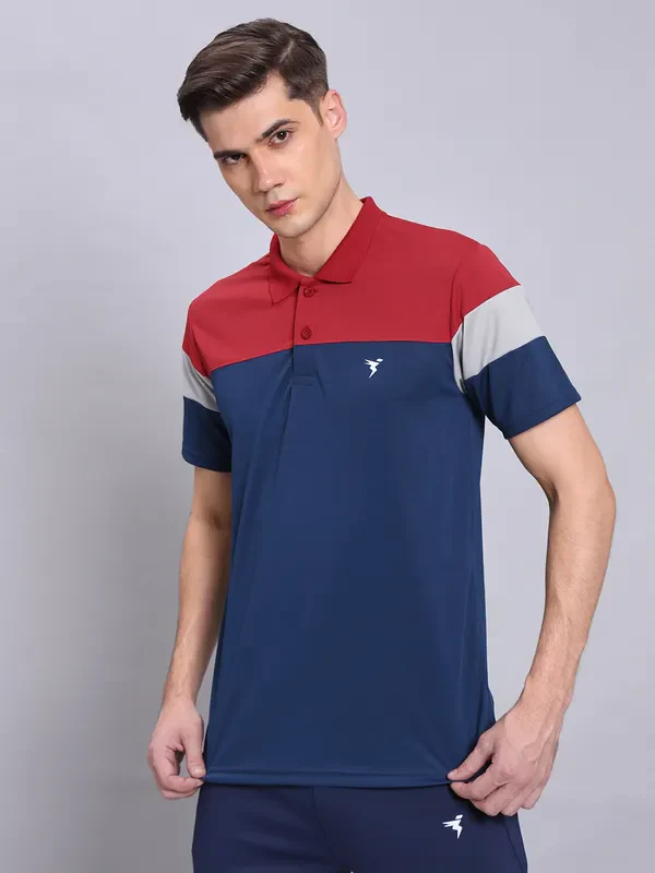 Men Colorblock Slim Fit Polo T-shirt with TECHNO COOL+