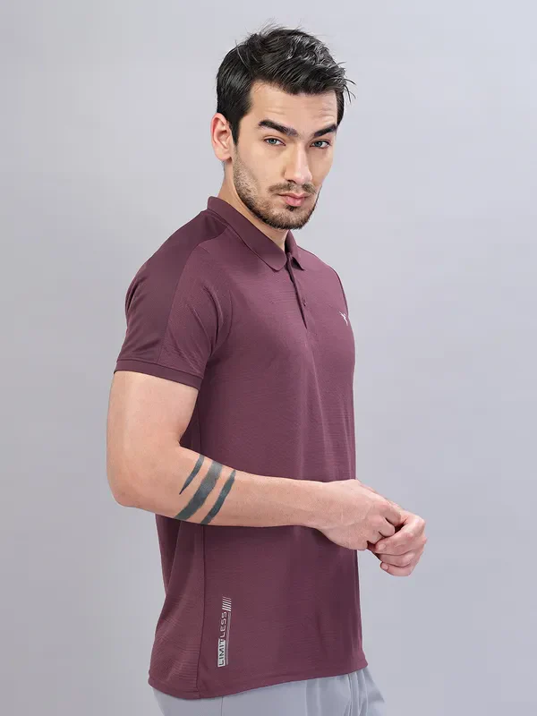 Men Self Design Slim Fit Polo T-shirt with VENTMESH - Image 4