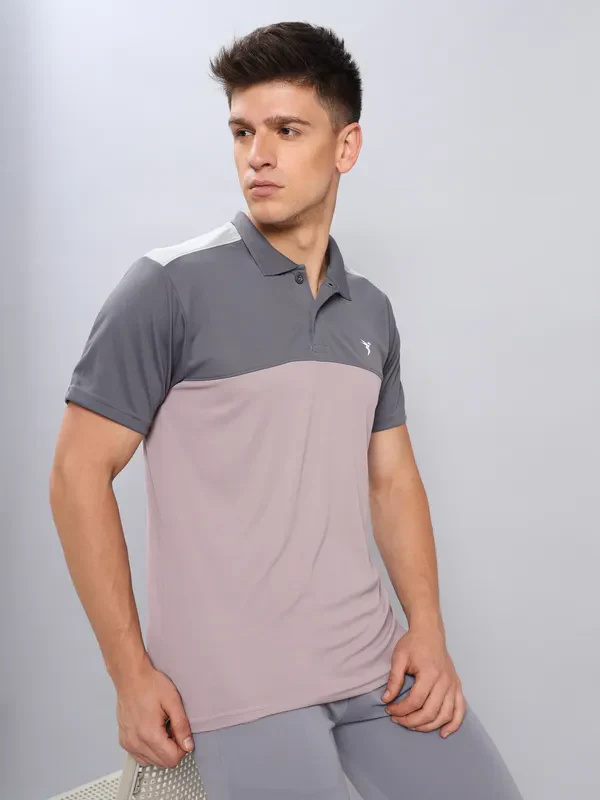Men Colorblock Slim Fit Polo T-shirt with TECHNO COOL+