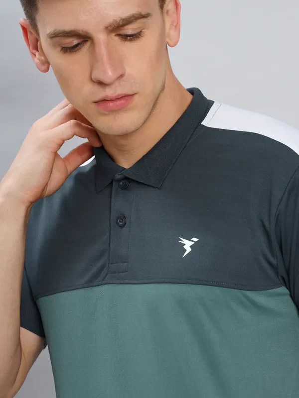 Men Colorblock Slim Fit Polo T-shirt with TECHNO COOL+ - Image 5