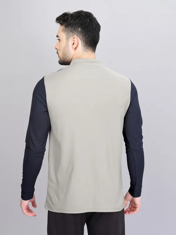Men Colorblock Slim Fit Polo T-shirt with MATPIQ - Image 2