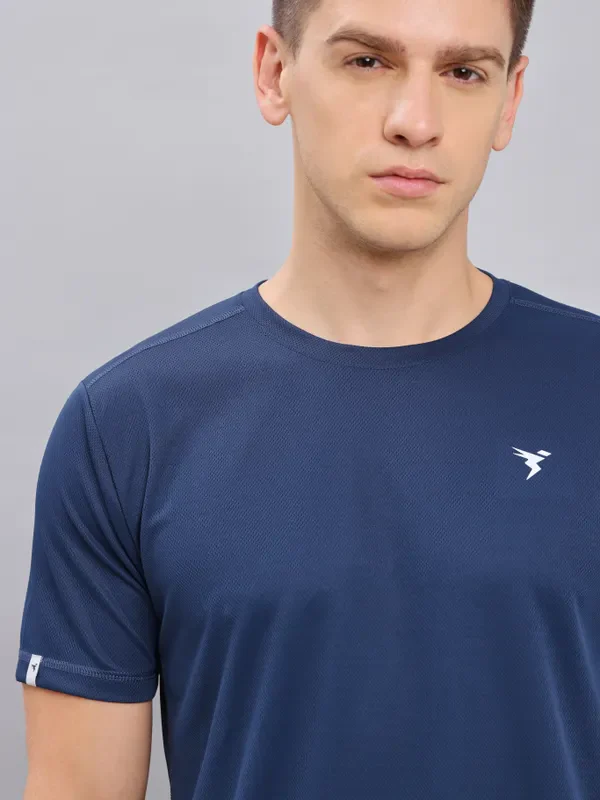Men Solid Slim Fit Crew Neck T-shirt with TECHNO COOL+ - Image 7