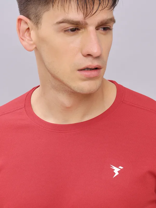 Men Solid Slim Fit Crew Neck T-shirt with TECHNO COOL+ - Image 3