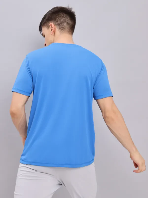 Men Solid Slim Fit Crew Neck T-shirt with TECHNO COOL+ - Image 6