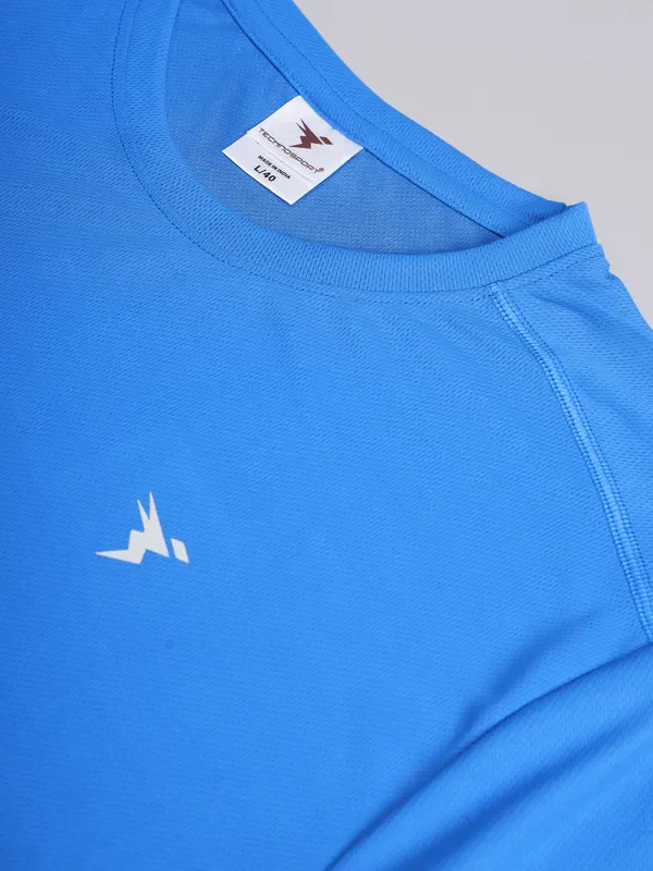 Men Solid Slim Fit Crew Neck T-shirt with TECHNO COOL+ - Image 8