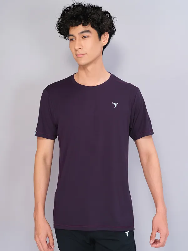 Men Solid Slim Fit Crew Neck T-shirt with TECHNO COOL+ - Image 2