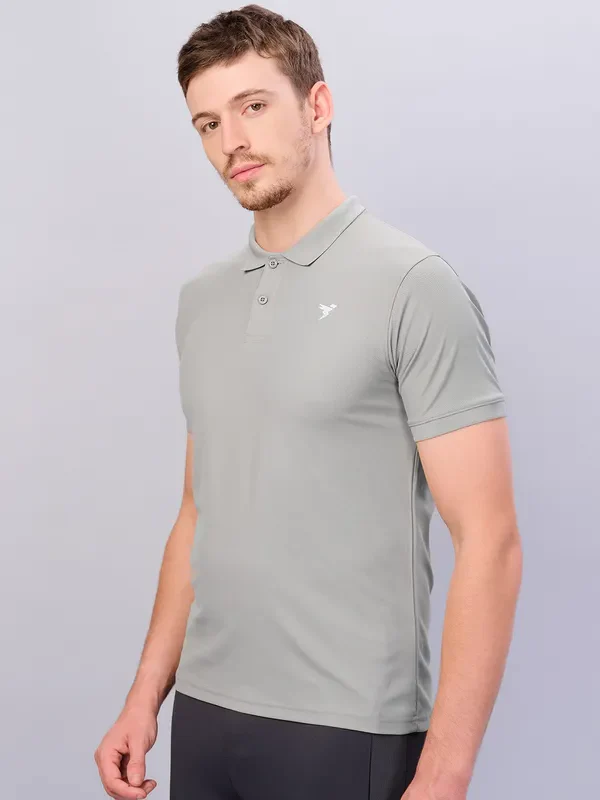 Men Solid Slim Fit Polo T-shirt with MATPIQ - Image 3