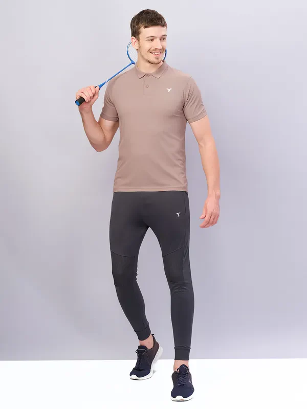 Men Solid Slim Fit Polo T-shirt with MATPIQ - Image 4