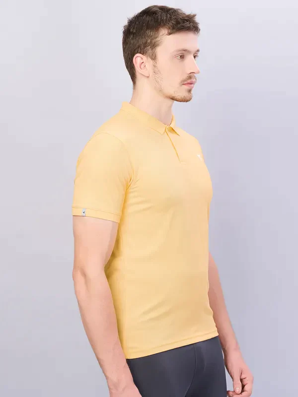 Men Solid Slim Fit Polo T-shirt with MATPIQ - Image 3