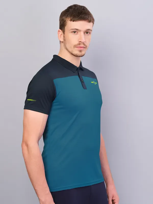 Men Colorblock Relax Fit Polo T-shirt with TECHNO COOL+ - Image 2