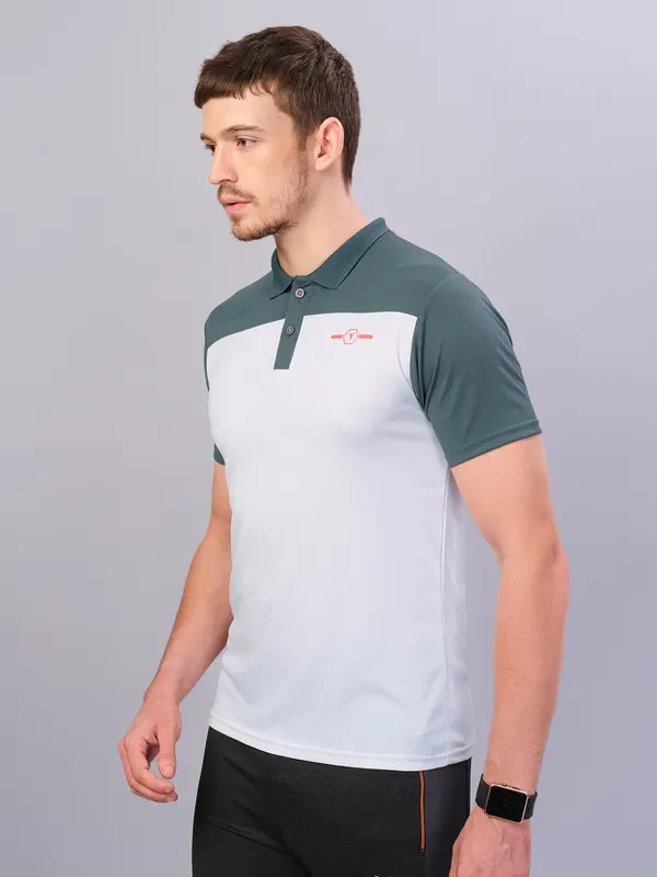 Men Colorblock Relax Fit Polo T-shirt with TECHNO COOL+ - Image 7
