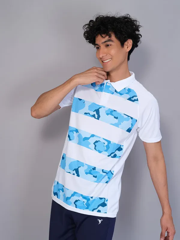Men Printed Slim Fit Polo T-shirt with TECHNO COOL+ - Image 5