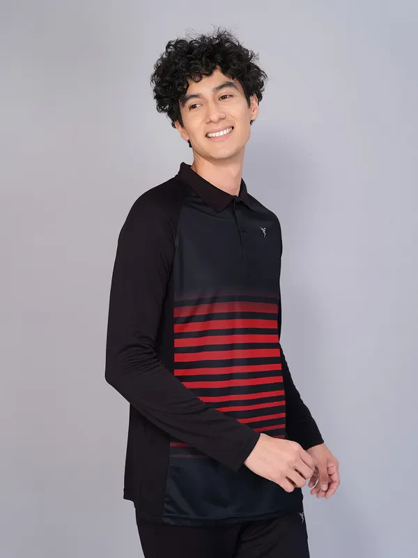 Men Colorblock Slim Fit Polo T-shirt with TECHNO GUARD - Image 6