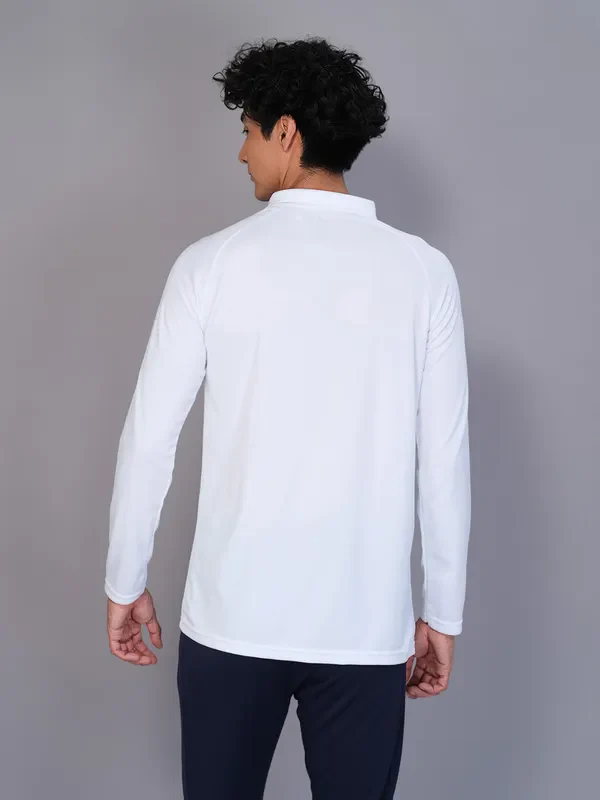 Men Colorblock Slim Fit Polo T-shirt with TECHNO GUARD - Image 3