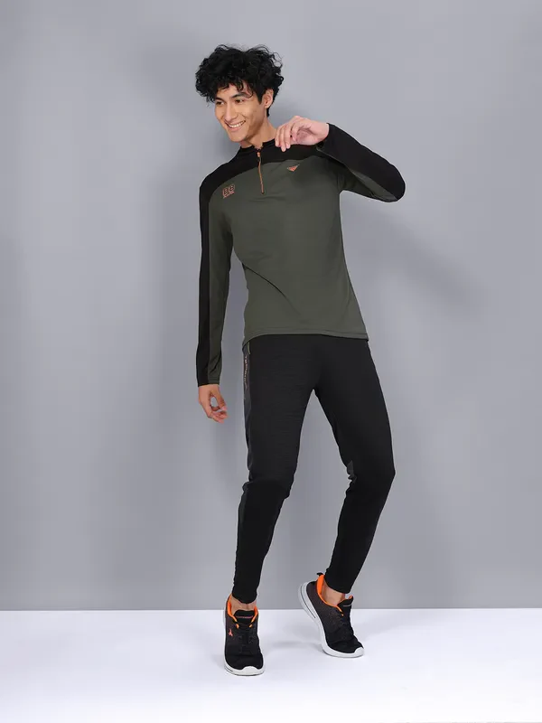 Men Colorblock Slim Fit Mock Neck T-shirt with TECHNO COOL - Image 4