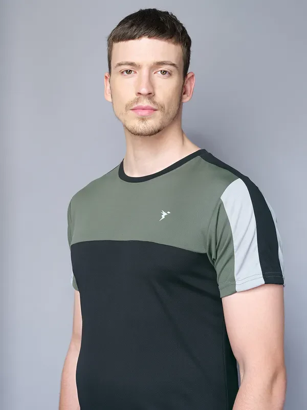 Men Colorblock Slim Fit Crew Neck T-shirt with TECHNO COOL - Image 7