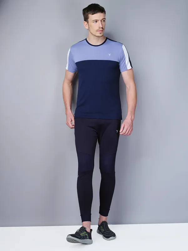 Men Colorblock Slim Fit Crew Neck T-shirt with TECHNO COOL - Image 5
