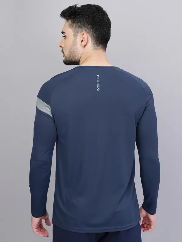 Men Colorblock Slim Fit Crew Neck T-shirt with TECHNO COOL+ - Image 2