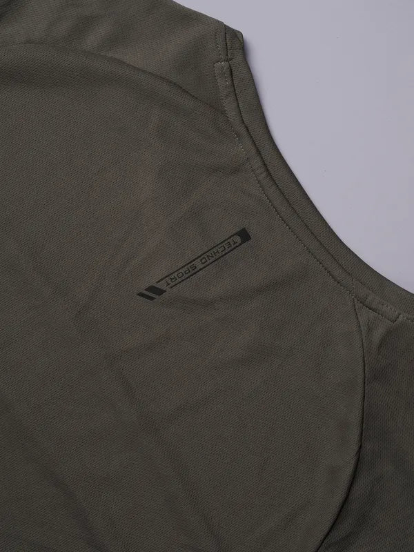 Men Colorblock Slim Fit Crew Neck T-shirt with TECHNO COOL+ - Image 7