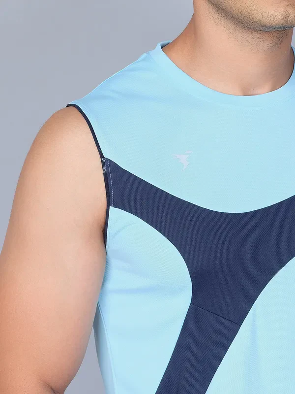 Men Colorblock Slim Fit Crew Neck Innerwear Vest with TECHNO COOL - Image 6