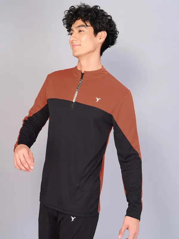 Men Colorblock Slim Fit Mock Neck T-shirt with TECHNO COOL - Image 5