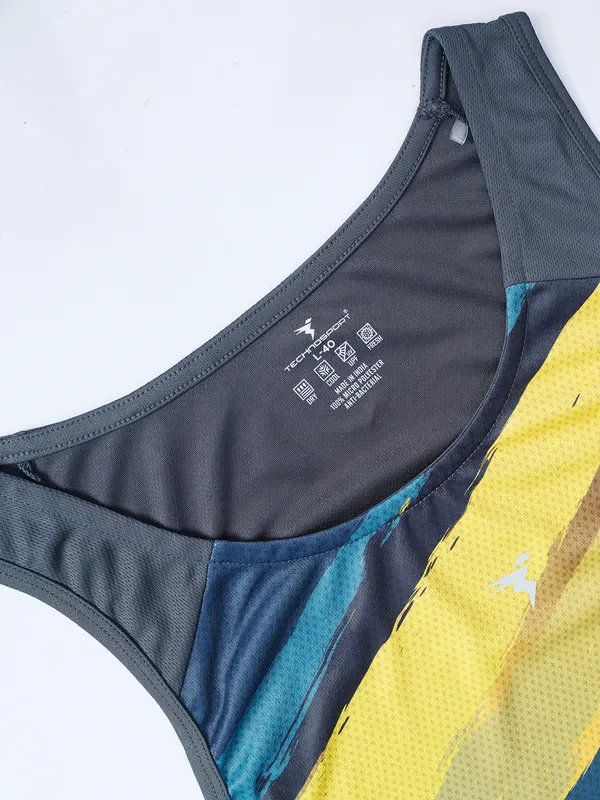 Men Printed Slim Fit Scoop Neck Innerwear Vest with TECHNO COOL - Image 8