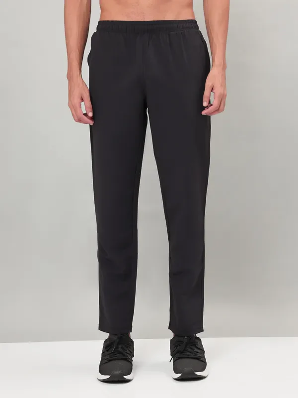 Men Solid Relax Fit Joggers with TECHNOLITE - Image 6