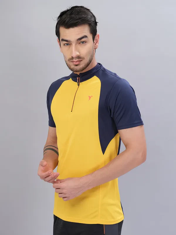 Men Colorblock Slim Fit Mock Neck T-shirt with TECHNO COOL+ - Image 6