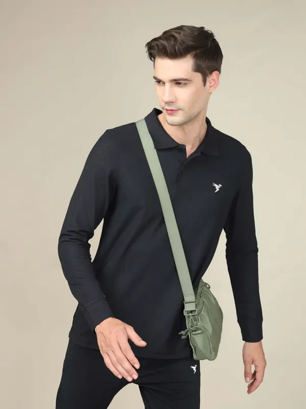 Men Solid Slim Fit Polo T-shirt with MATPIQ - Image 2