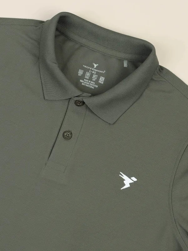 Men Solid Slim Fit Polo T-shirt with MATPIQ - Image 7