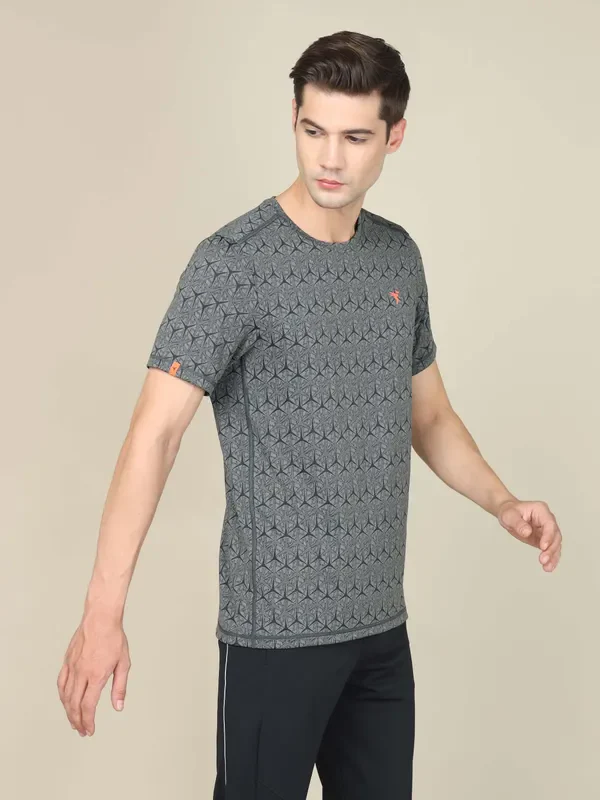 Men Jacquard Slim Fit Crew Neck T-shirt with DOUBLE COOL - Image 5