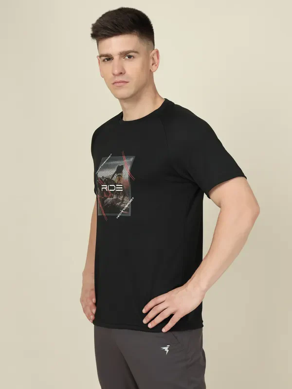 Men Graphic Printed Slim Fit Crew Neck T-shirt with TECHNO COOL+ - Image 4