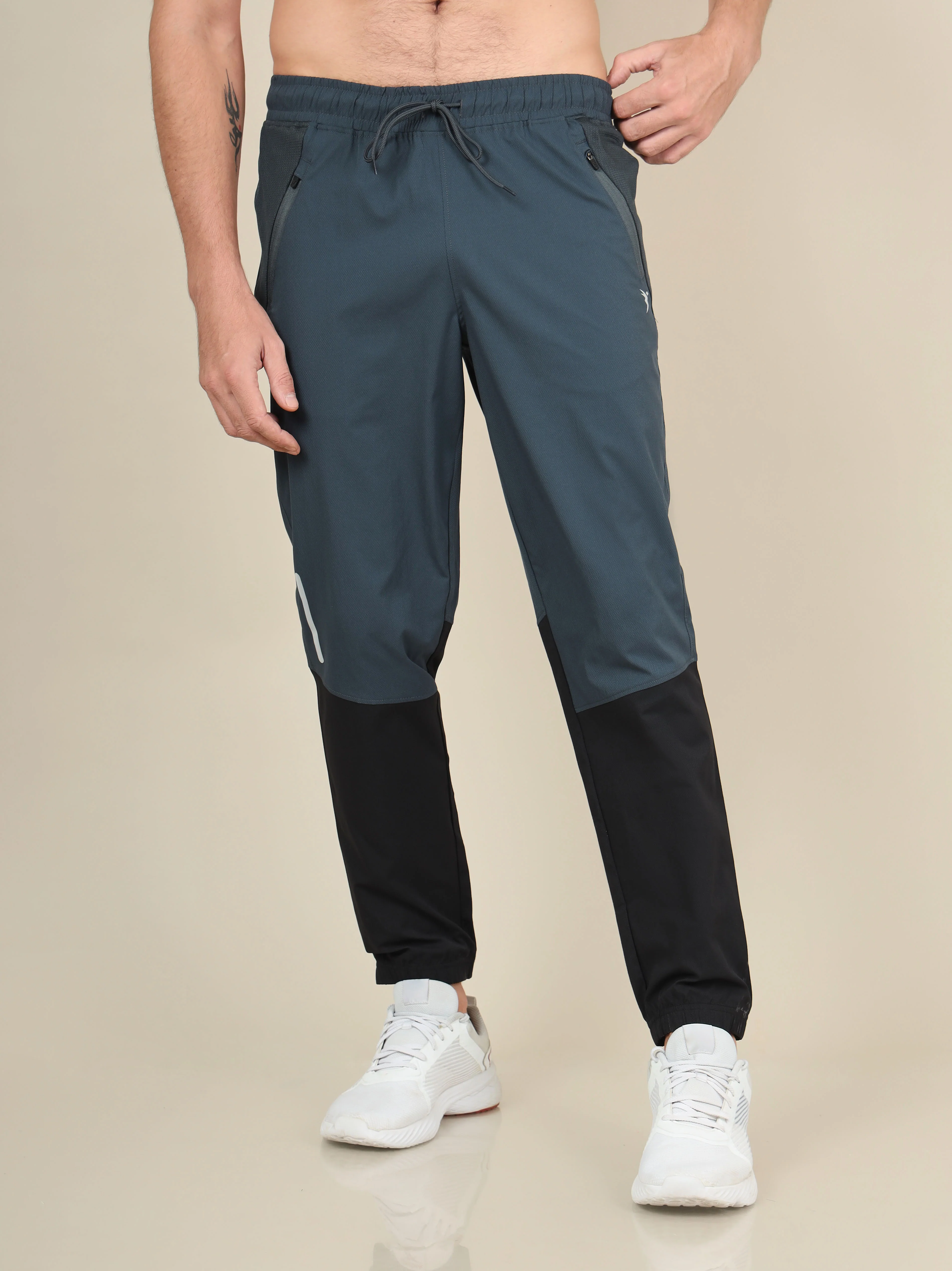 Men Colorblock Slim Fit Joggers with TECHNOLITE STRETCH - Image 2