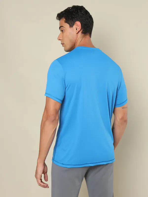 Men Solid Slim Fit Crew Neck T-shirt with TECHNO COOL+ (Pack of 3) - Image 5