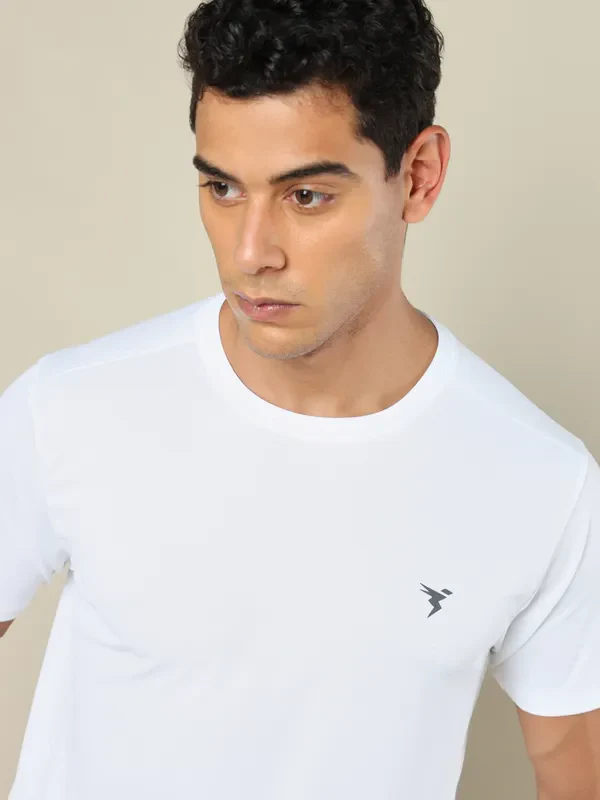 Men Solid Slim Fit Crew Neck T-shirt with TECHNO COOL+ (Pack of 3) - Image 6
